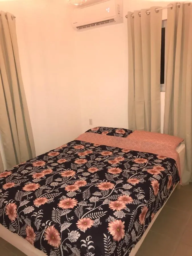 Momas Place Apartment Willemstad