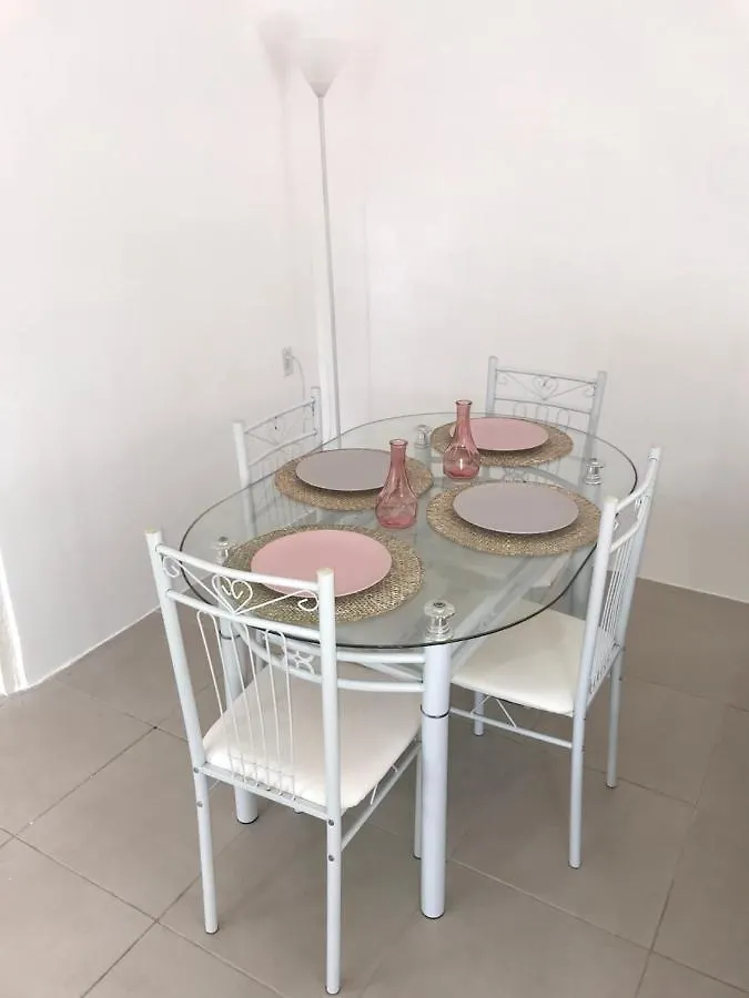 Momas Place Apartment Willemstad
